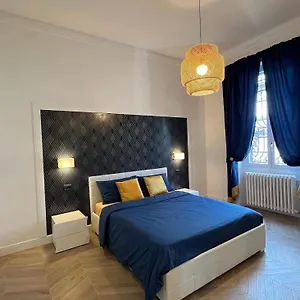 https://isola-suites.it-lombardy.com