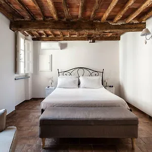 Residenza I Pini Apartment Lucca