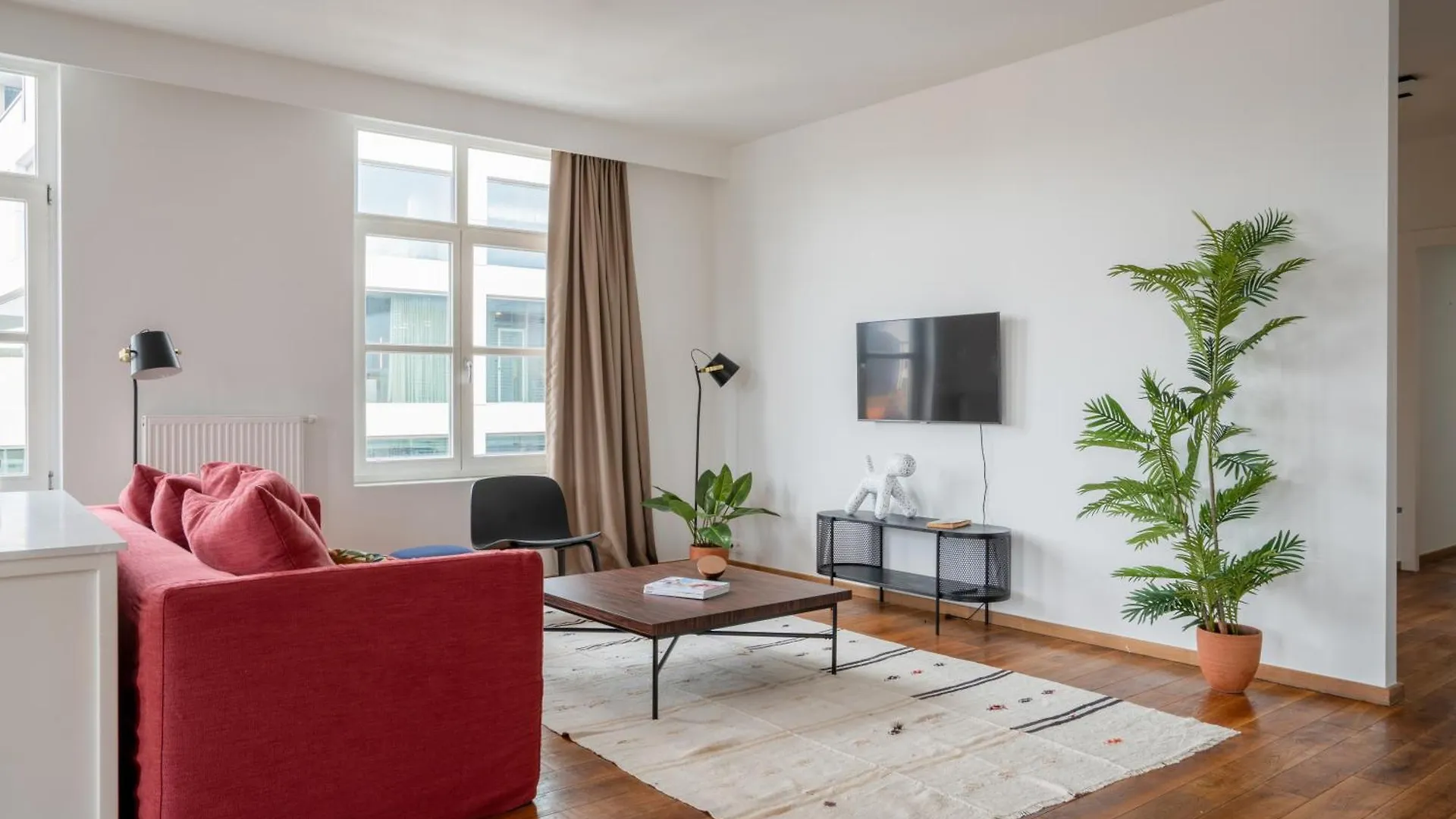 Smartflats - Central Antwerp Apartment 0*,